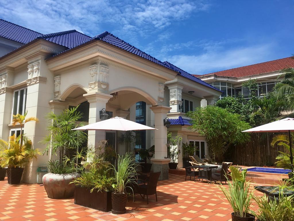 Villa D' Artagnan Hotel & Restaurant Sihanoukville Luaran gambar